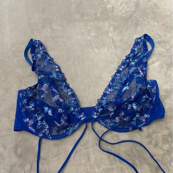 New! Victoria’s Secret Blue Butterfly Strappy Crotchless Bodysuit 4300 - Picture 4 of 8